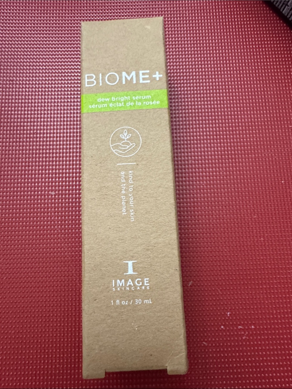 Women’s Moisturizer with Green Accents